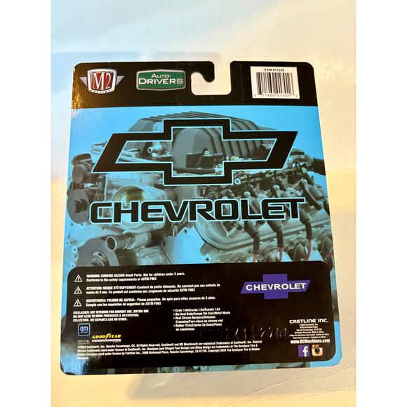 2024 M2 Machines Target Exclusive - 1966 CHEVROLET CORVETTE 427 (1/7000 pcs) - Picture 2 of 2